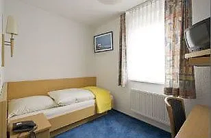 ***  Hansa Hotel Dusseldorf Germany